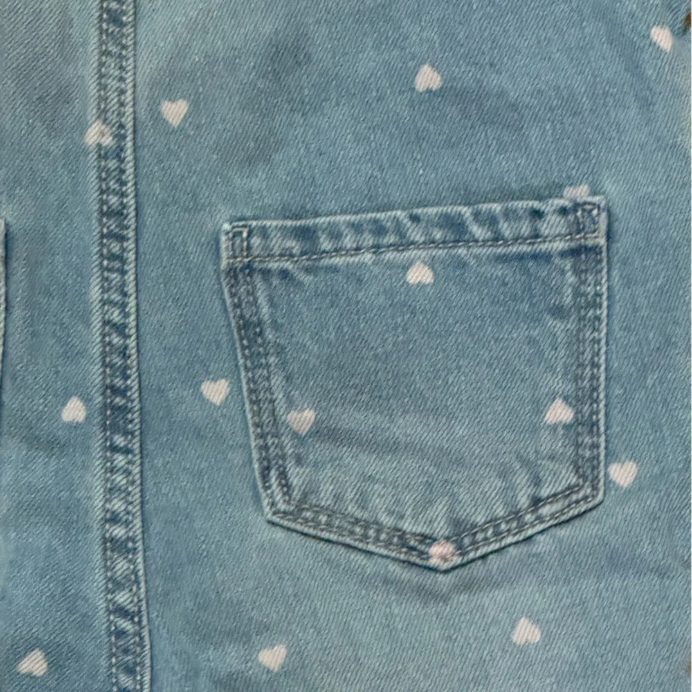 OshKosh B’gosh Heart Print Denim Overalls 12M Toddler Girls Classic